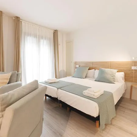 Bravissimo Placa Catalunya 1-2, * Girona