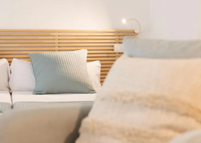 Bravissimo Placa Catalunya 1-2, Gerona