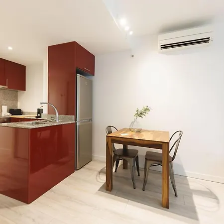 Bravissimo Placa Catalunya 1-2, *